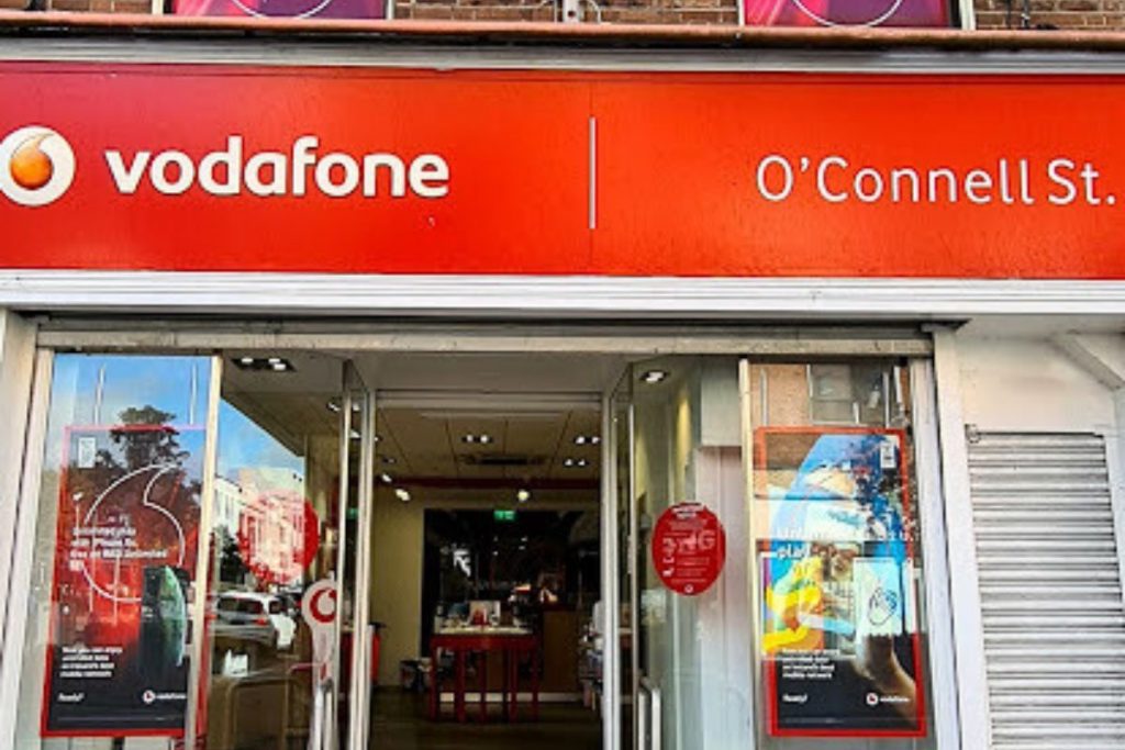Vodafone Ireland storefront on O'Connell Street